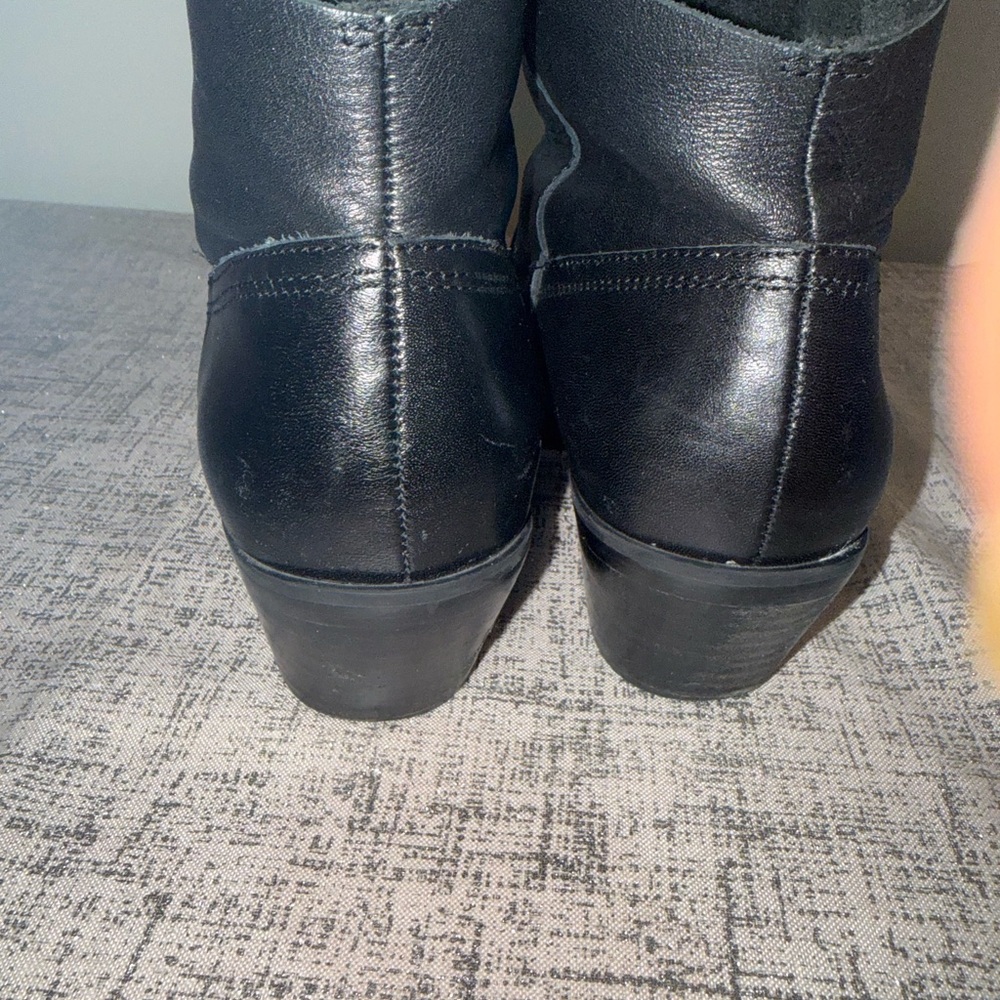 Treasure & Bond Black Pointed-Toe Western Ankle Boots - Picture 3 of 16